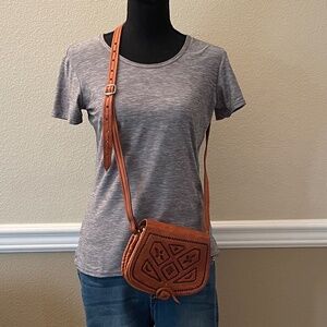 NWOT Beautifully Hand Crafted Leather Cross Body Purse